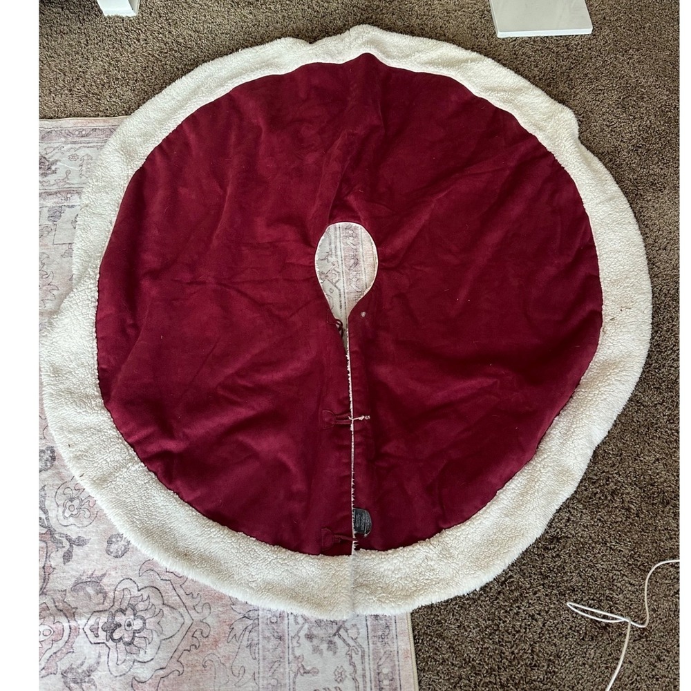 UGG Christmas Tree Skirt Burgundy Red Faux Suede‎ Sherpa Fleece Trim Holiday